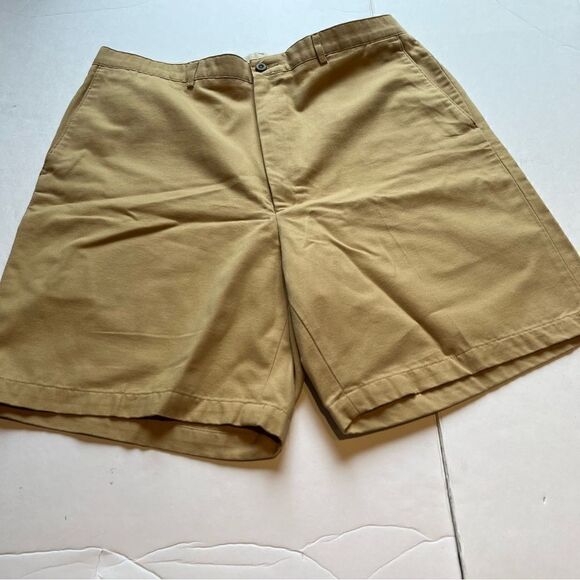 Haggar Men's Cotton Canvas Shorts 36W Curry Color - Picture 2 of 8